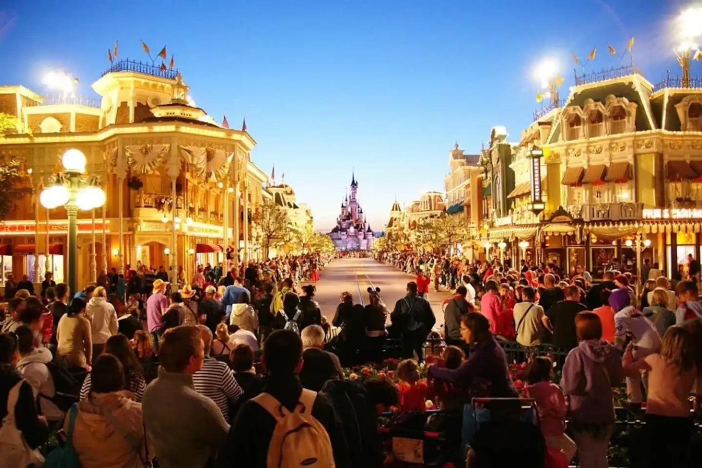Magic Studio - Disneyland Paris Shopping Village 9 Minutes Chessy Kültér fotó